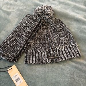 Rebecca Minkoff Monochrome Knit Beanie and Arm Warmer Set